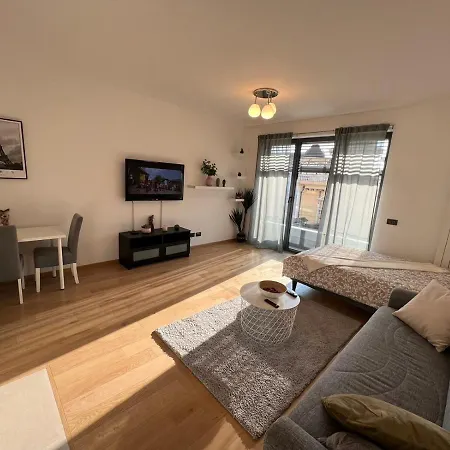 Smart In Novi Dorcol 1 Km From Center Apartment Belgrade