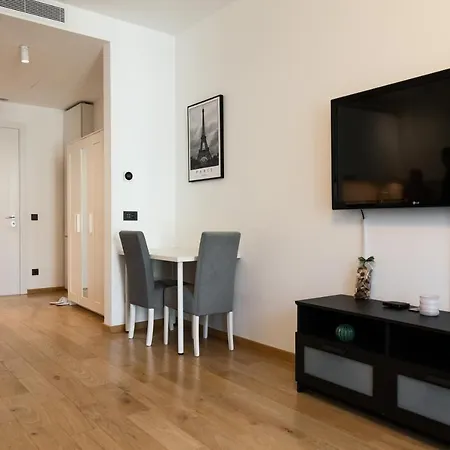 Smart In Novi Dorcol 1 Km From Center Appartement *